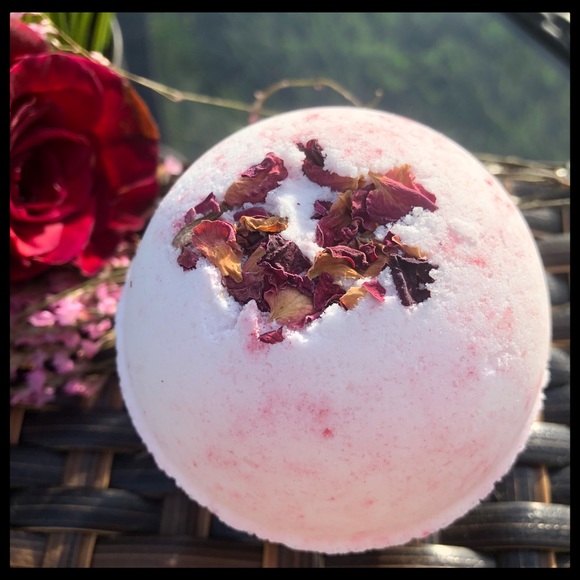 Rose’ “Quiet the Mind & Your Soul will Speak” Box - Picture 3 of 8